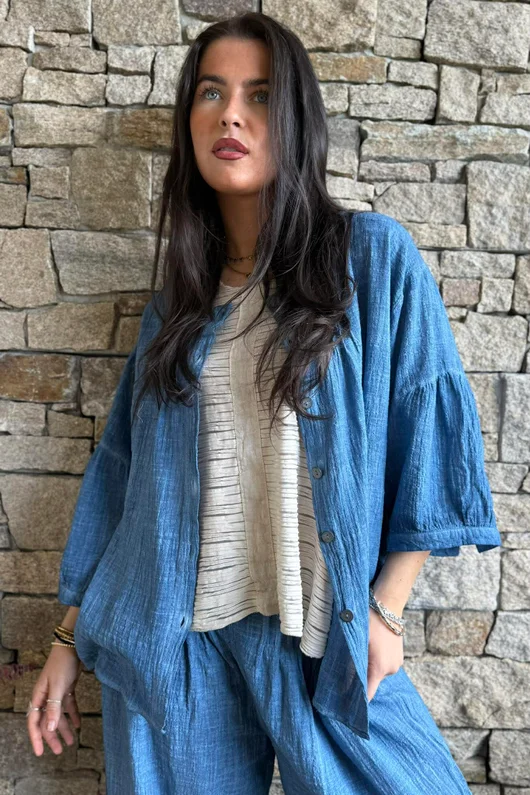Loom & Thread Pin Tuck Blouse Washed Denim /40=